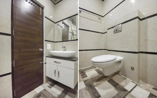 Grover International by OYO Rooms