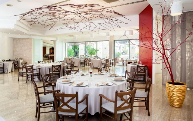Hotel Pelegrin Plava Laguna