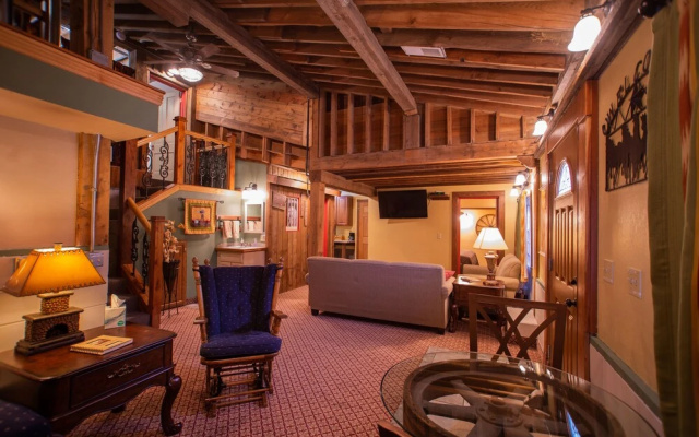Stone Mill Hotel & Suites