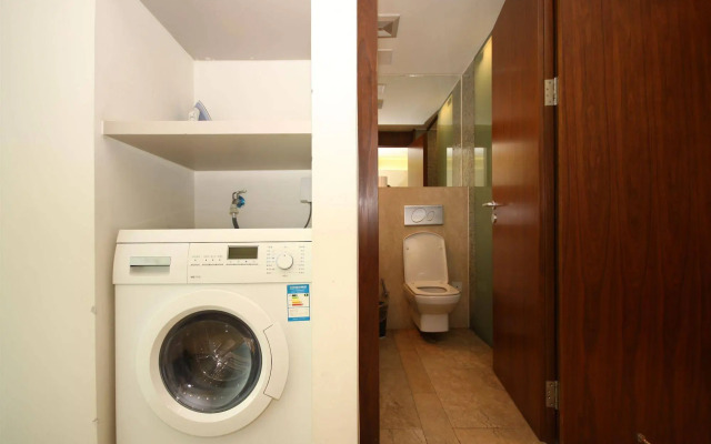 Rich & Young Seasons Park Service Apartment