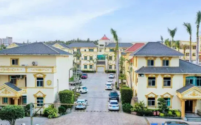 Yinghua Hotel