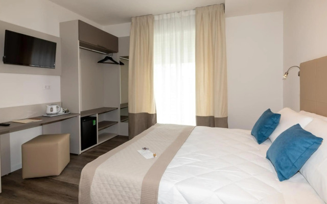 Hotel Mayer