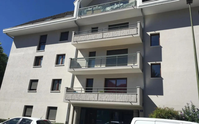 The One Suite Annecy