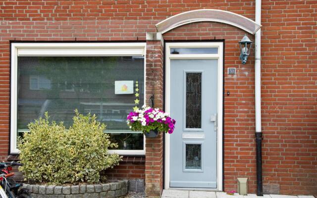 Beautiful family house 5 min away from Amsterdam