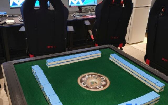 Yimei Hotel (Zhengzhou International Trade 360 Zoo)