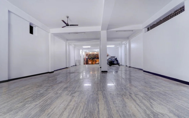 Itsy Hotels Prakasam Residency