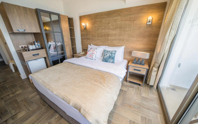 Aurasia Beach Hotel