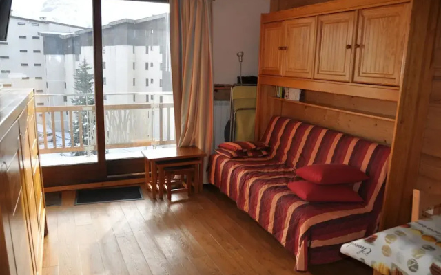 Cozy Ski Base Apartment