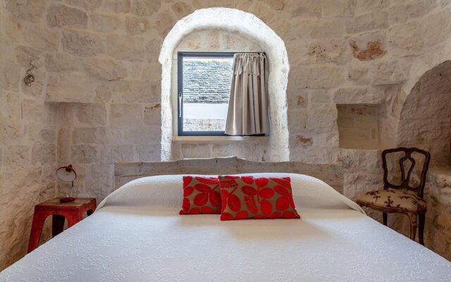 Tenuta Diciassetteconi Trulli With Pool