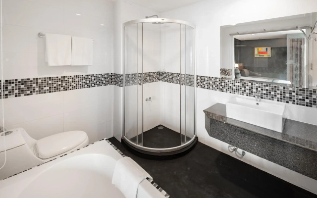 iCheck Inn Residences Sathorn