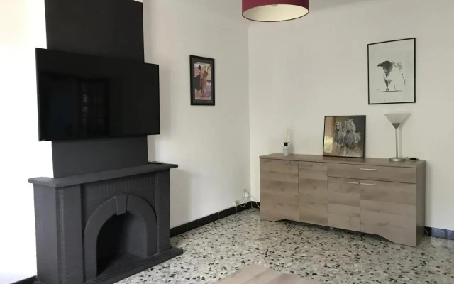 Appartement Tout Confort Avec Parking Fermé