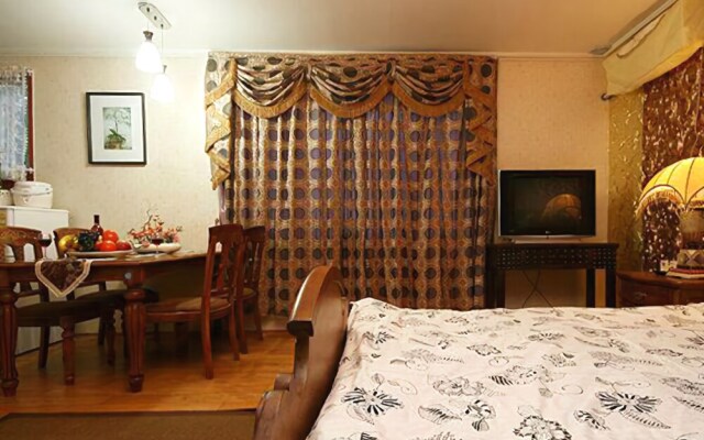 Gangneung Rest Under The Tree Pension