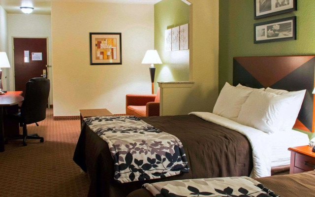 Sleep Inn & Suites at Six Flags