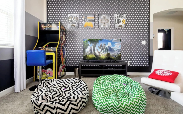 Storeybook Escape Sleeps 11!