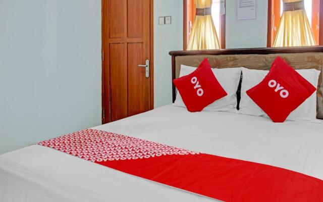 OYO 90029 Bwi Guest House