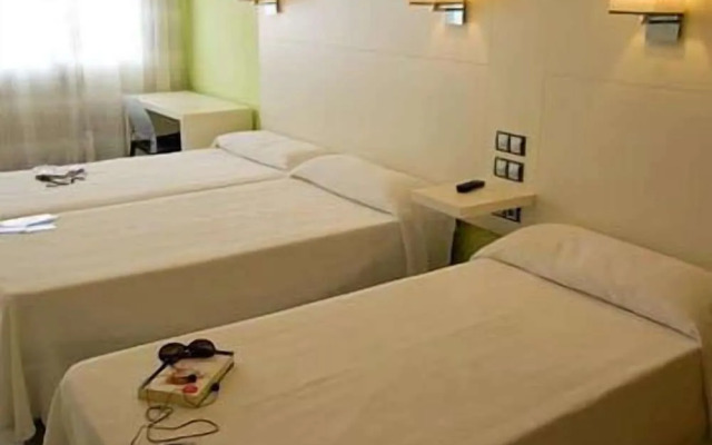 Hostal Las Gaviotas