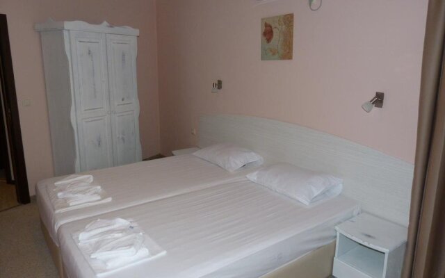 Toma's Residence