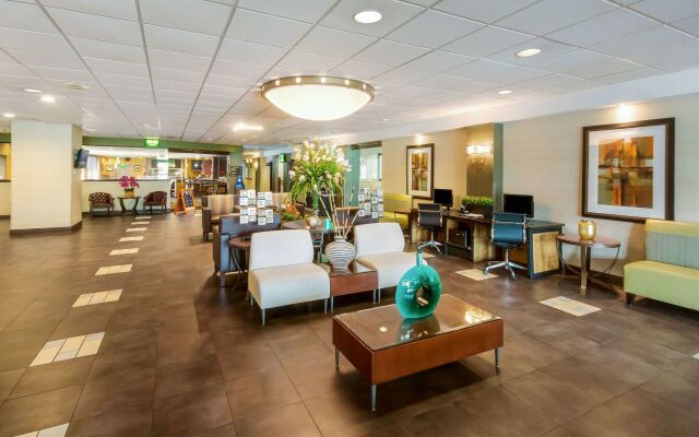 Exton Hotel & Conference Center