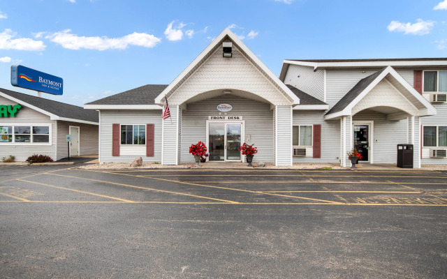 Baymont by Wyndham Marinette