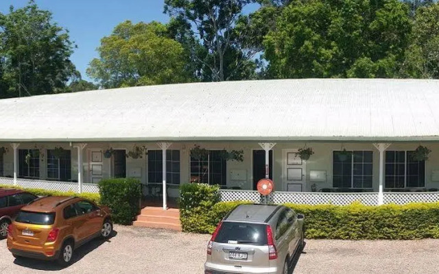 Yungaburra Park Motel
