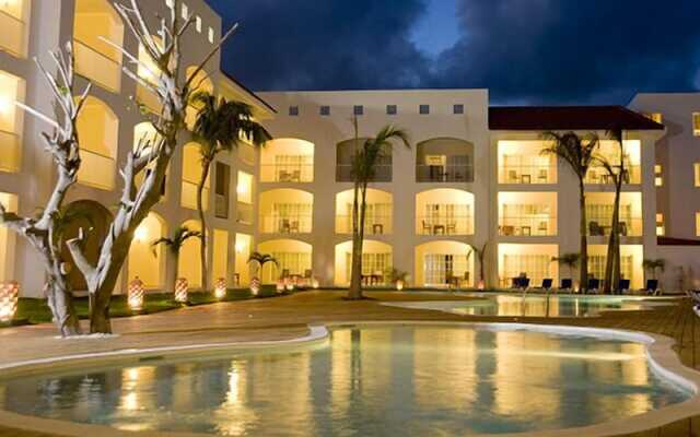 Royal Suites of Lifestyle Holiday Resort