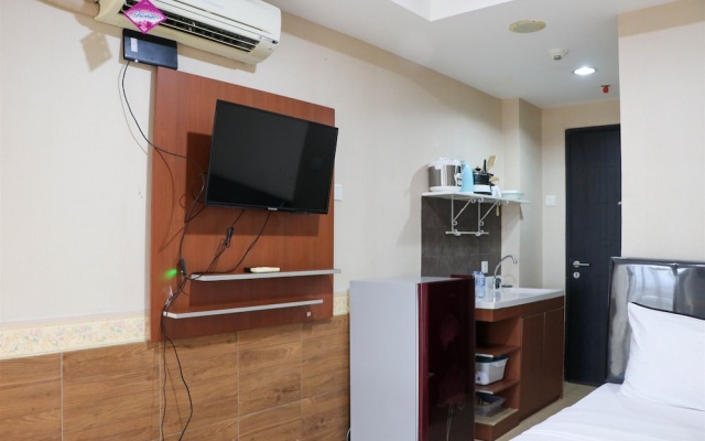 Comfort And Minimalist Studio At Belmont Residence Puri Apartment – Guest Rooms – Jakarta
