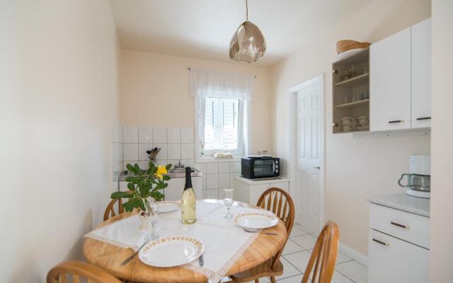 Apartments Mijajov Dvor
