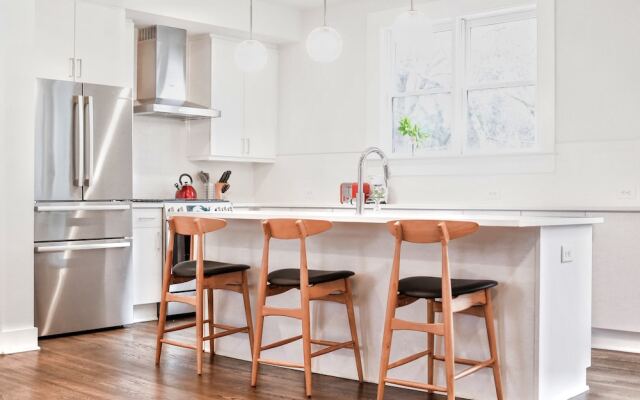 Newly Renovated Buckhead Condo Suites