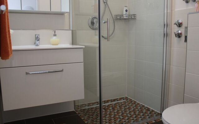 MK Apartments