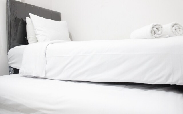 Scenic & Private 2BR at Gateway Pasteur Apartment near Cimahi