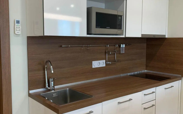 MaxRealty24 on Mitinskaya 16