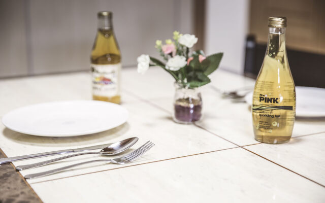 Sunyang Village Dome - Caravan Park