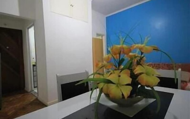 GoHouse Copacabana 808