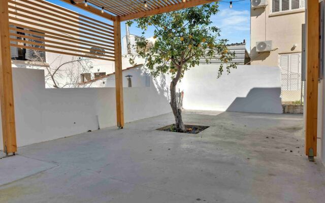 Phaedrus Living: Luxury Residence Faneromeni