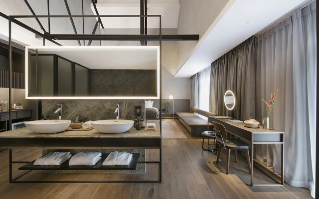 The Warehouse Hotel