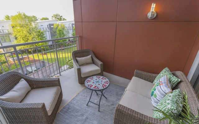 Industrial Chic Condo with Balcony