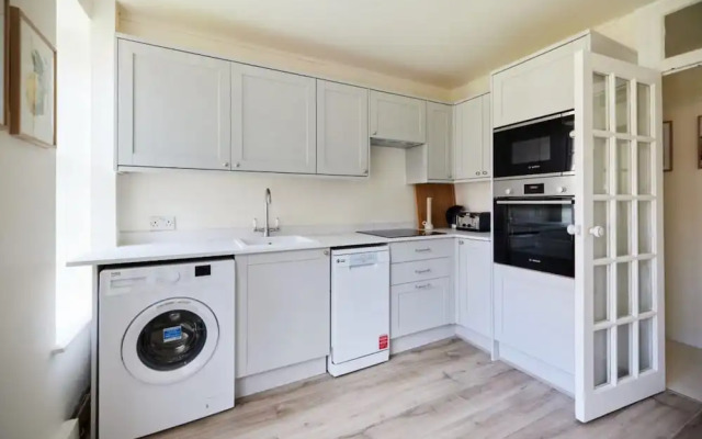 The Golders Green Place - Modern and Bright 1bdr Flat, London
