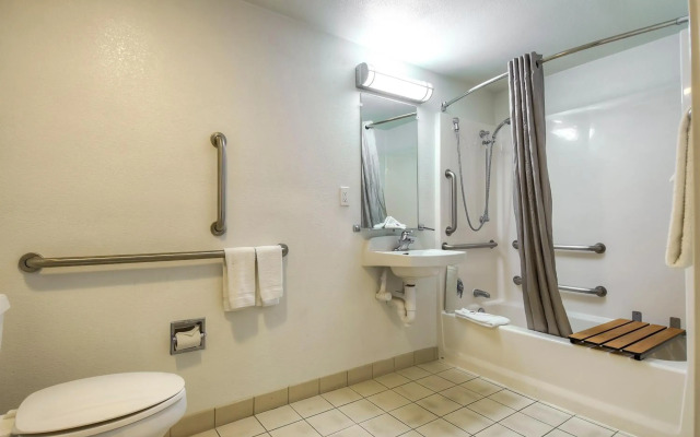 Motel 6 Carlsbad, CA - East