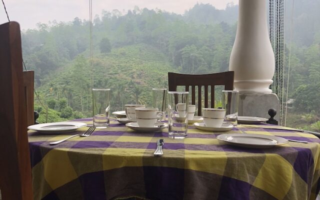 Jansens Bungalow Sinharaja