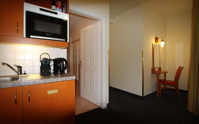 Suite Hotel 900m zur Oper
