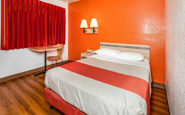 Motel 6 Vacaville, CA