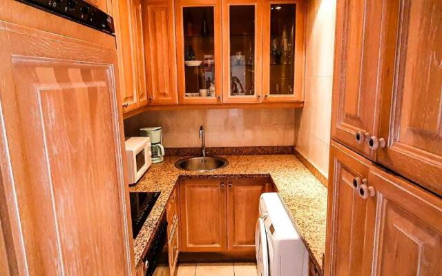 SKOL 233. Wonderful Two Bedroom Apartment in Marbella Center.
