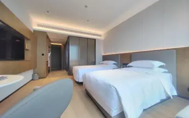 Grand Skylight Hotel Huangmei