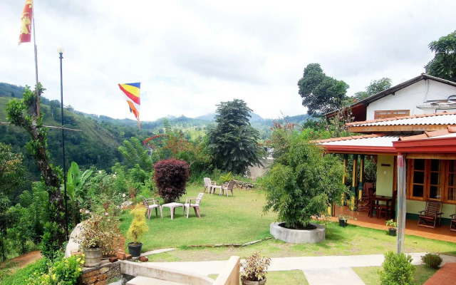 The View Ella Hotel