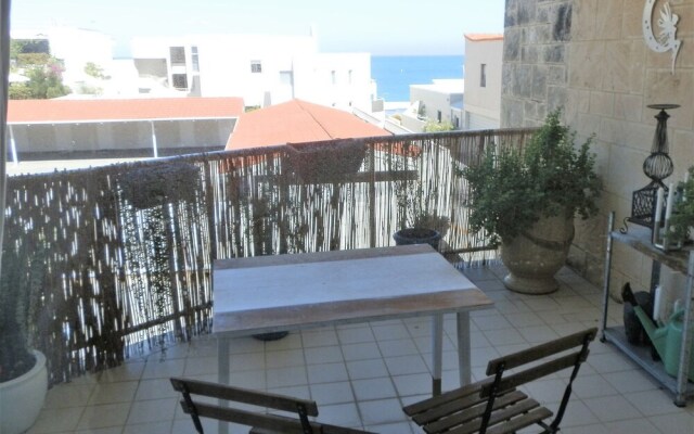 Sun, Sand, Sea and Salty Kisses Cottesloe Beach House