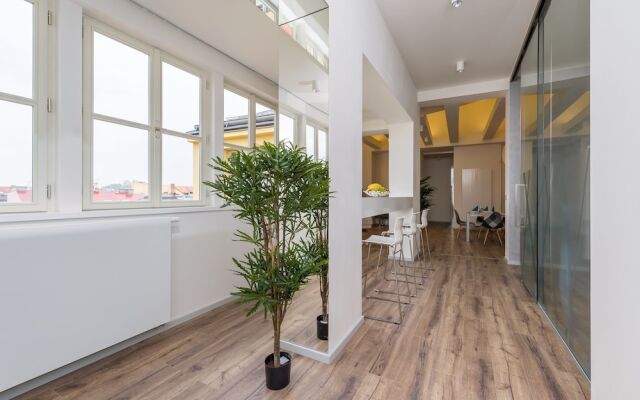 EMPIRENT Mucha Apartments