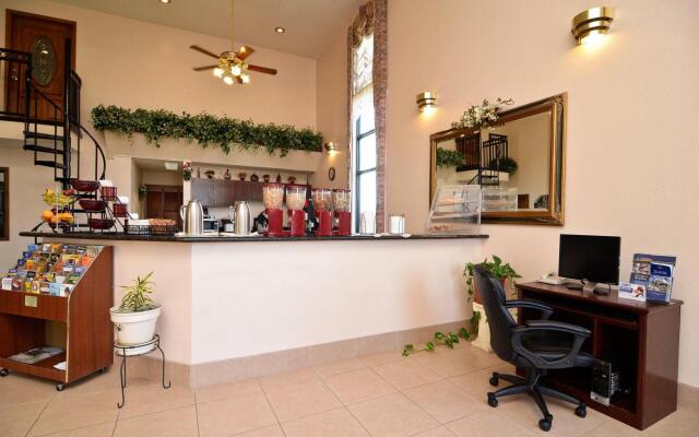 Red Roof Inn & Suites Jackson - Richland