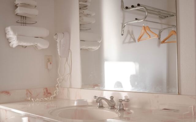 Haysville Express Inn