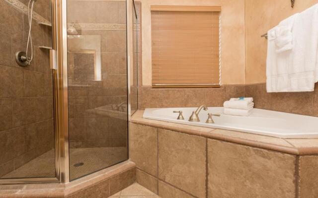 Luxury Townhouse in Mountains