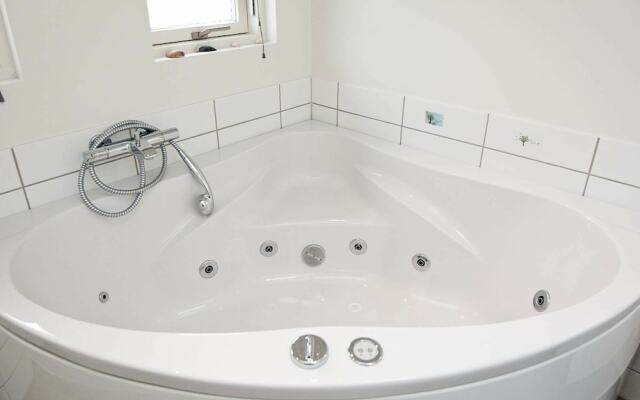 Scenic Holiday Home in Rømø with Hot Tub & Sauna